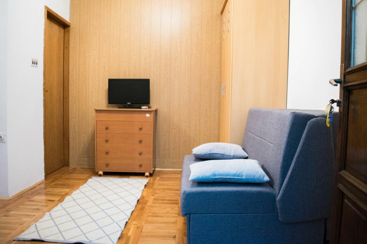 Duje & Roko Apartments 希贝尼克 外观 照片